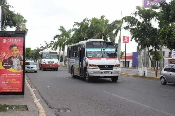 Logran apertura al diálogo con autoridades Alianza de Camiones de Mazatlán por nuevas rutas