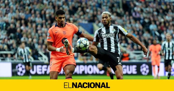 Araujo cambia la opinión de Flick y revoluciona el once del Barça