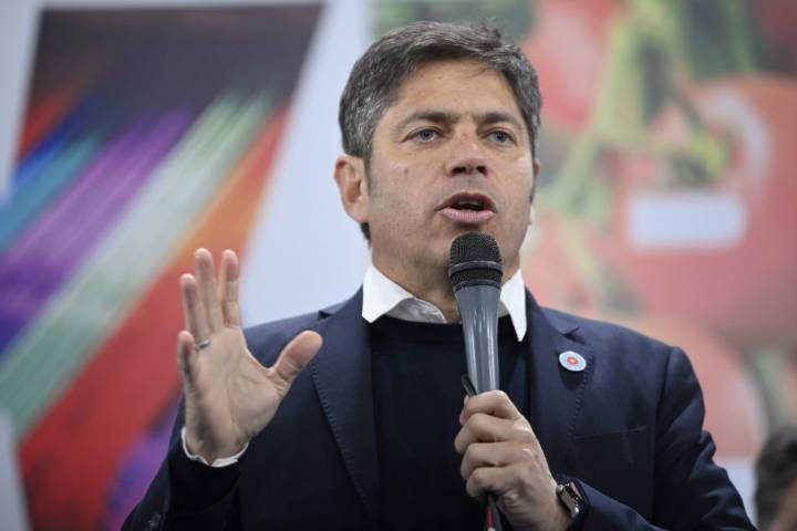 Kicillof reclama una estrategia nacional contra el narcotráfico tras el triple crimen de Varela