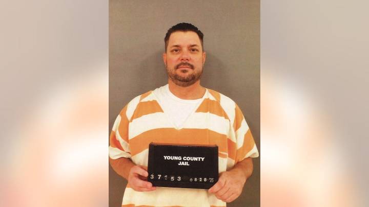 Previous convictions enhance charge for contractor accused of keeping $15,000 deposit