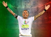 No solo es el “traguito”: estos son los secretos de Dayro Moreno, el “joven” de 40 años, para ser goleador de la Sudamericana
