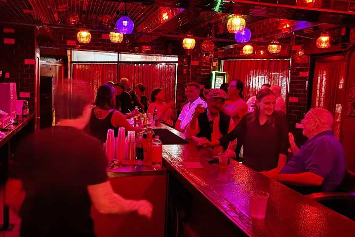 Siberia Bar Reopens at Columbus Circle’s Turnstyle Market