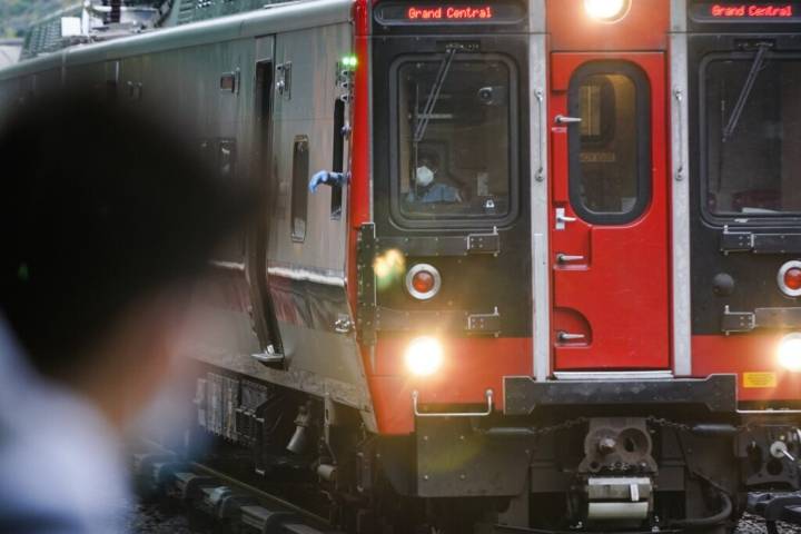 Onetime writer for FX’s ‘The Bear’ taken off NYC train in handcuffs