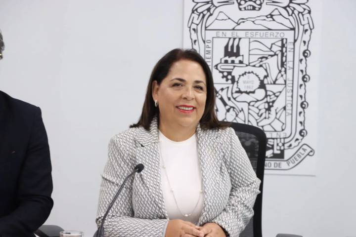 Presentan iniciativa para fortalecer y ampliar las atribuciones del Comité de Atención Ciudadana del Congreso