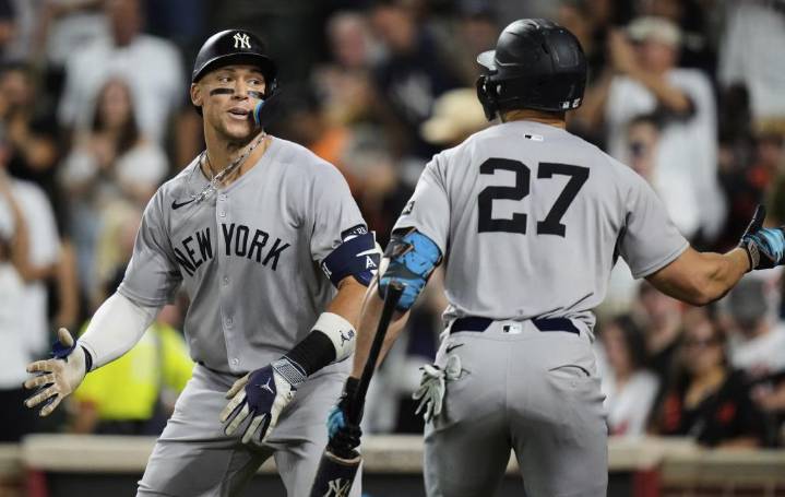 Aaron Judge, Giancarlo Stanton homer as Yankees clip O's