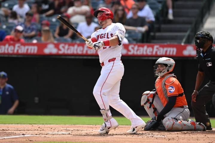 Angels finish with 90 losses, miss playoffs for 11th straight year