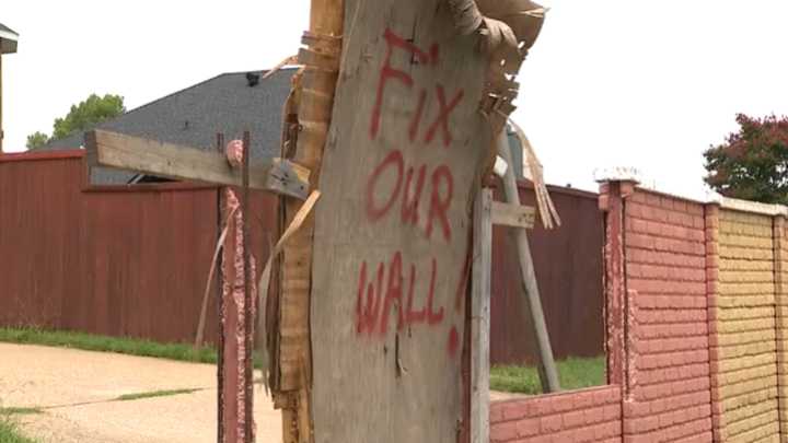 Rowlett at odds with residents over ownership of time
