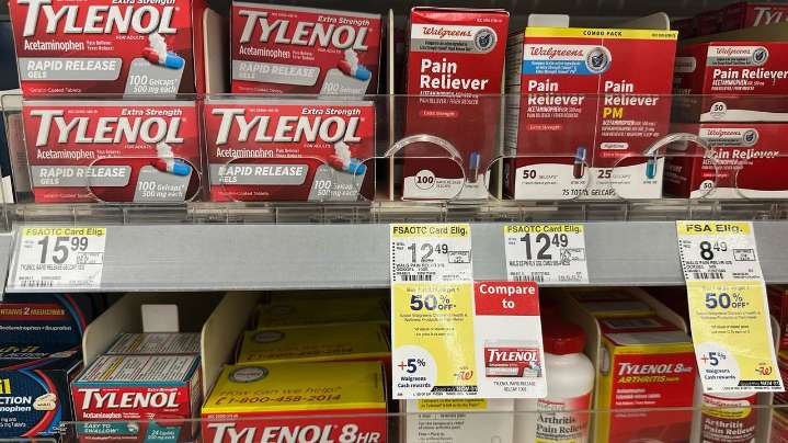 Trump's Tylenol and vaccine warnings leave some pregnant women concerned, others angry