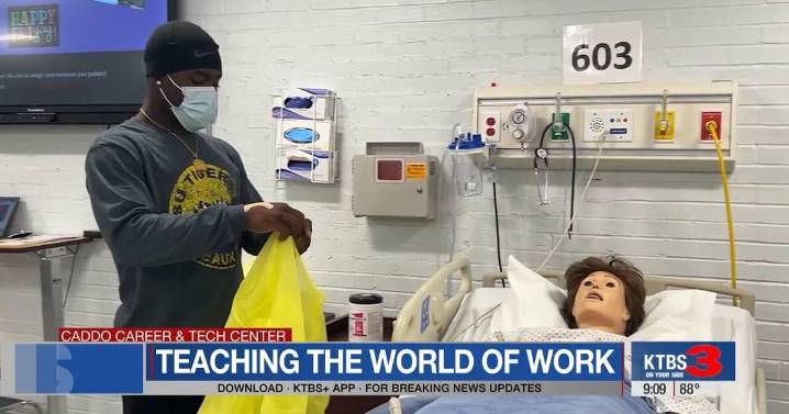 Hands-on workforce training keeps students dialed-in at Caddo Career & Technology Center
