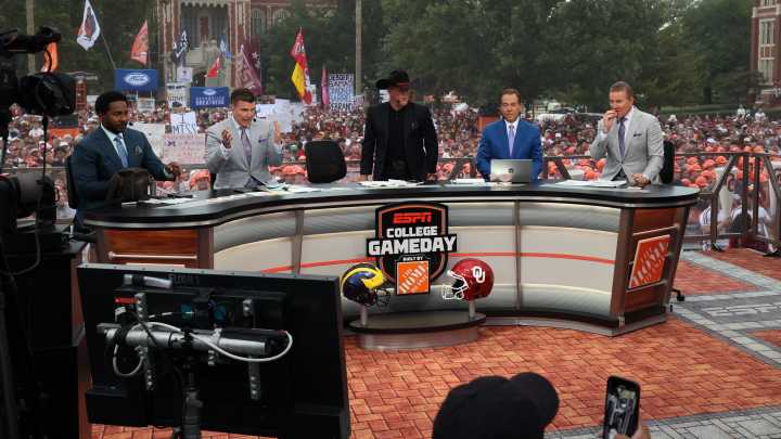 Florida football vs Miami to be featured on College GameDay in Week 4
