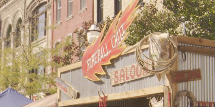 K105.3 hosts 5th annual fall festival and chili classic