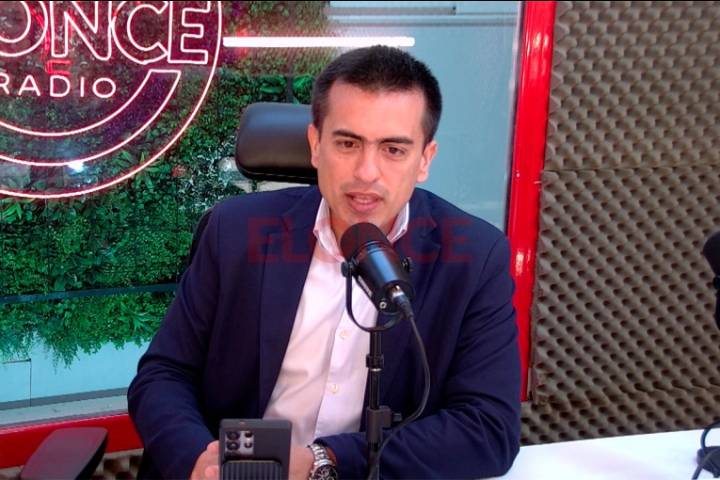Nuevo servicio de transporte urbano en Paraná: “Será un hito de la gestión”, dijo David Cáceres