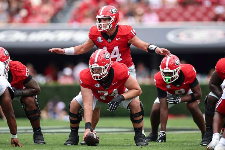 Where to watch Georgia vs Tennessee football streaming free today: Time, channel, odds