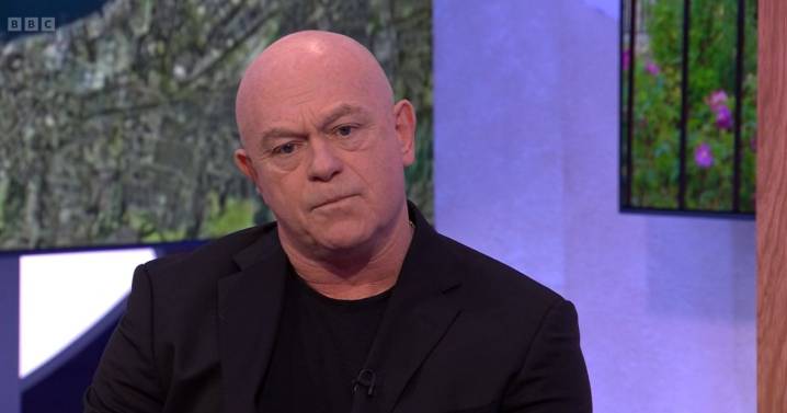 Former EastEnders star Ross Kemp pays tribute to late onscreen mum Barbara Windsor in 'never far away' admission