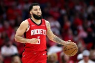 Rockets veteran guard Fred VanVleet suffers torn ACL: Source