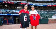 PHOTOS: Falcons' Koo, Braves' Kim exchange jerseys