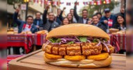 Gobierno declara 'Día del Pan con Chicharrón' el segundo domingo de septiembre