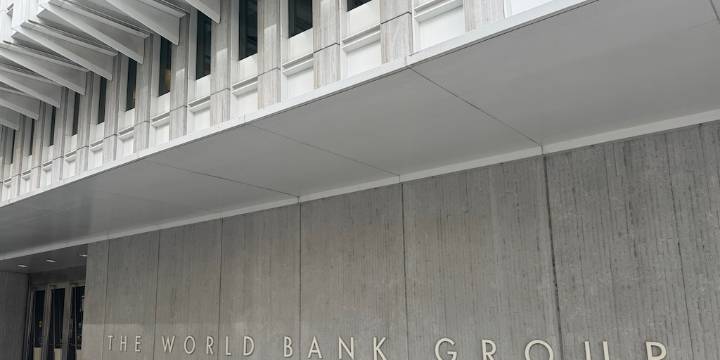 El Banco Mundial anunció que adelantará préstamos por USD 4.000 millones para apoyar a la Argentina