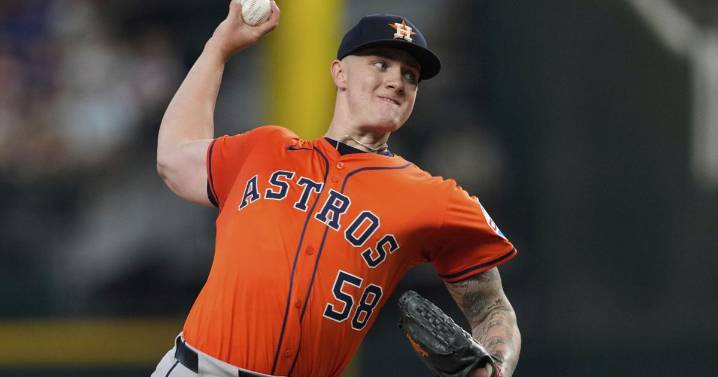 Hunter Brown outduels Jacob deGrom as Astros rout Rangers 11