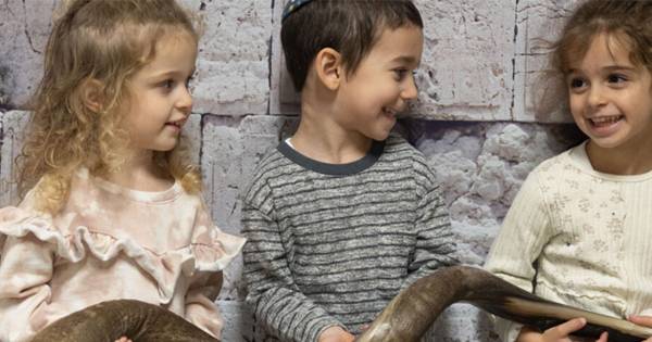 The Associated's Complete Guide to Rosh Hashanah and Yom Kippur