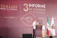 Crecimiento económico con bienestar social, destaca Julio Menchaca en su informe de Tula