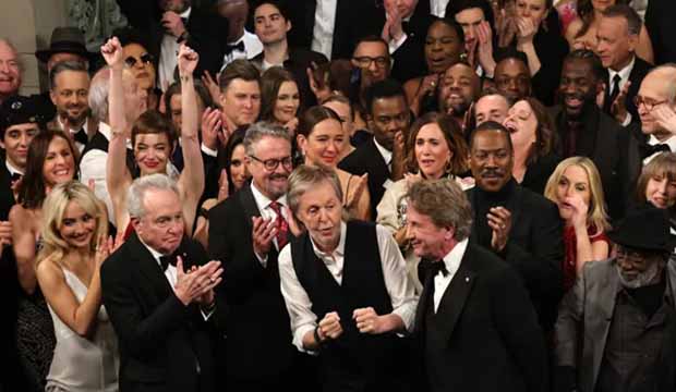 ‘Saturday Night Live’ wins 112th Emmy to shatter its own all