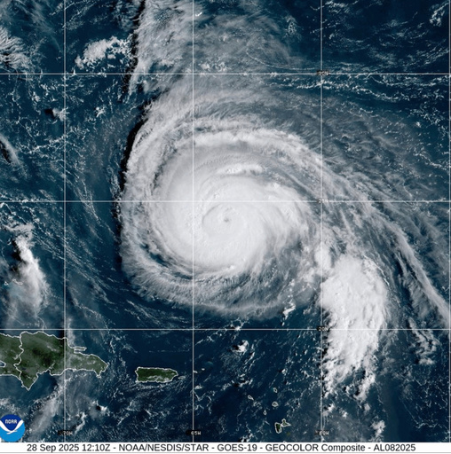 EEUU se prepara para tormenta que golpeará costa este como huracán Imelda en los próximos días