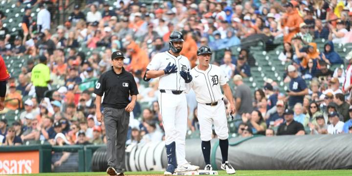Tigers lose sixth straight game, hold one-game lead over Guardians