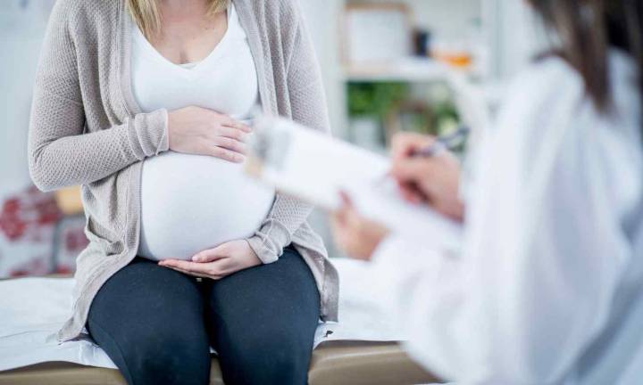 Women's Childbirth Experiences in the WILL Randomised Trial: A Mixed Methods Analysis