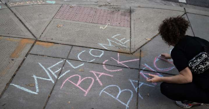 For mixed status families, deportation fears cast shadow over new academic year