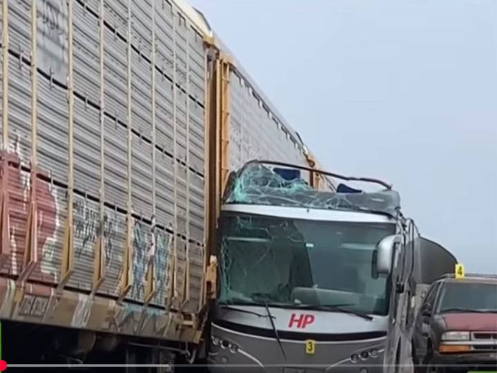 Familias claman apoyo tras tragedia en Atlacomulco, Edomex