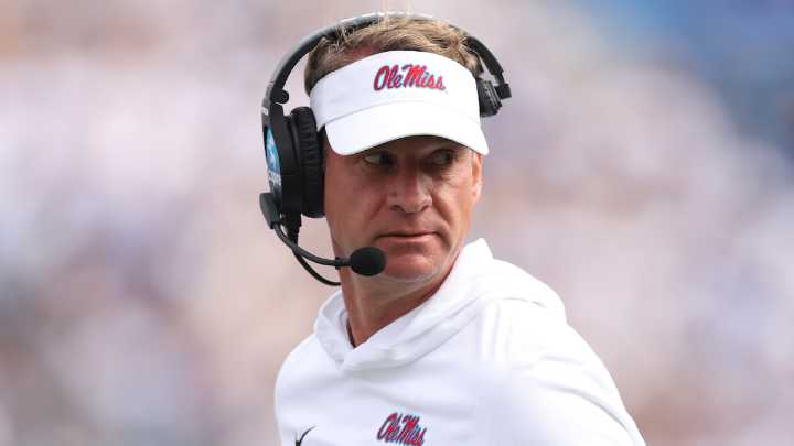 Lane Kiffin reacts to daughter's dating announcement with Whit Weeks ahead of LSU, Ole Miss showdown