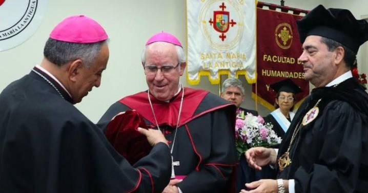 El arzobispo de Sevilla, doctor honoris causa por la universidad Santa María de la Antigua de Panamá
