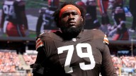 Browns offensive lineman Dawand Jones undergoes surgery on right knee