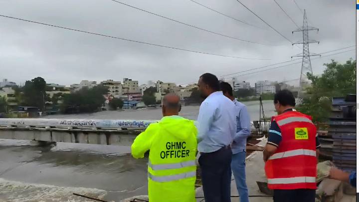 Video: GHMC Confirms Under Construction Moosarambagh bridge Unharmed After Unprecedented Flooding: GHMC Commissioner