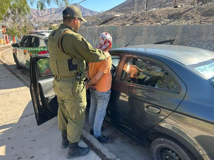 En Copiapó: PREVENCIÓN ACTIVA DE CARABINEROS DEJÓ CUATRO DETENIDOS