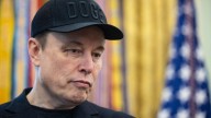 Musk prevé que Tesla logre el 80% de sus beneficios del robot humanoide Optimus en cinco años