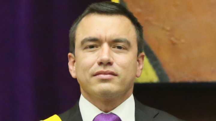Noboa ignoró fallo y, vía decreto, llamó nuevamente a plebiscito para una Constituyente
