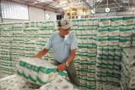 Fortalecen producción nacional de aseo personal