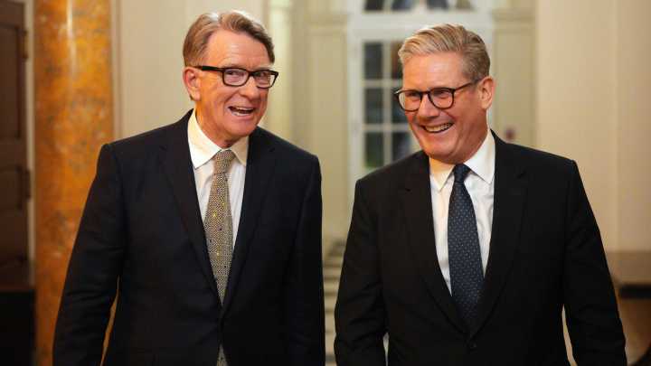 Starmer ‘ignored warnings’ about Epstein’s pal Mandelson, Farage claims - as Ambassador sacked days before Trump visit