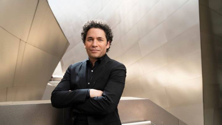 Dudamel comienza su última temporada como director de la Filarmónica de Los Ángeles