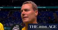 Hewitt banned for shoving official