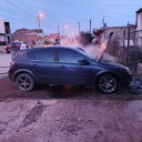 Bomberos sofocaron incendio en un vehículo en El Calafate
