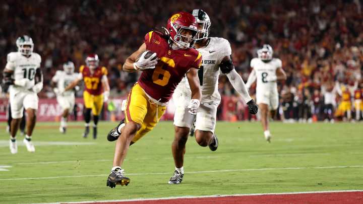 Spartans picked apart by USC, Maiava in 45