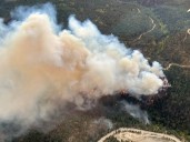 Out-of-control Munro Lake fire forces hundreds of evacuations near Peachland