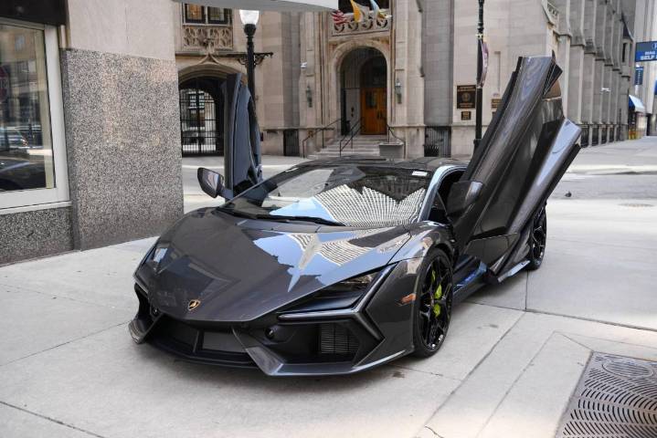 Castaños: joven gana en rifa un Lamborghini Revuelto 2025; su costo es de 13 mdp