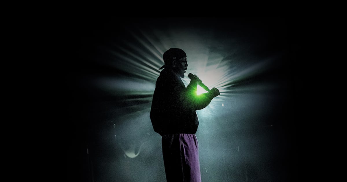 Rap, fuego y emoción: así fue el regreso de Kendrick Lamar