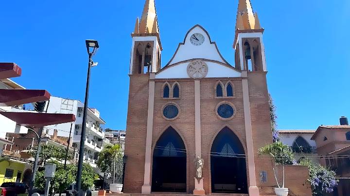 Ladrones asaltan iglesia Nuestra Señora del Refugio en Puerto Vallarta; señalan podrían haber robado dinero de limosnas