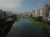 Estudio revela fuerte desigualdad en mercado inmobiliario: comunas más caras duplican a las más baratas
