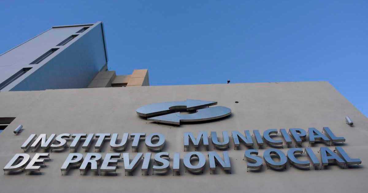 El oeste de Neuquén sumó una nueva farmacia del instituto municipal